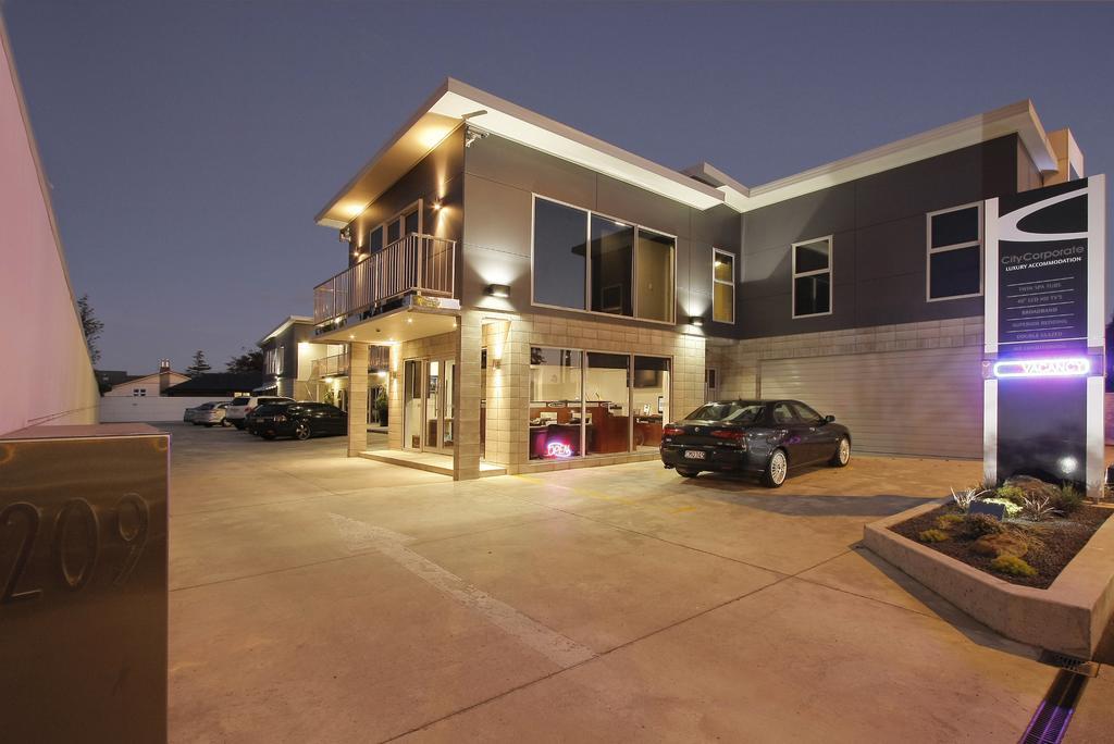City Corporate Motor Inn Palmerston North Dış mekan fotoğraf