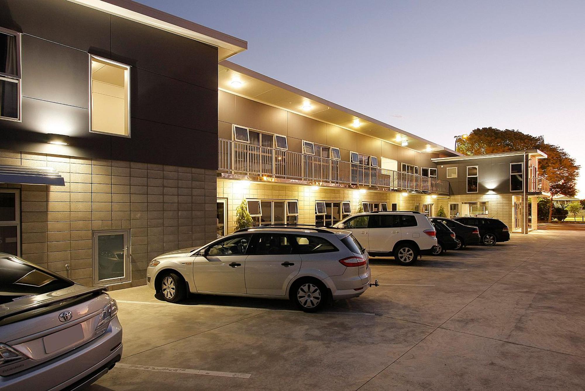 City Corporate Motor Inn Palmerston North Dış mekan fotoğraf